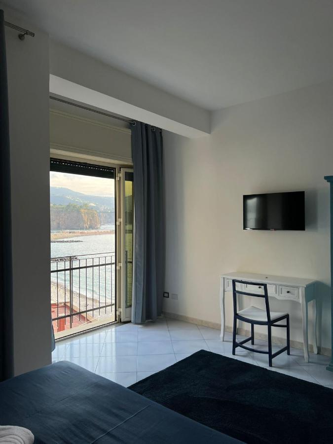 Residenza Mare Di Sotto Sorrento Villa Meta Luaran gambar