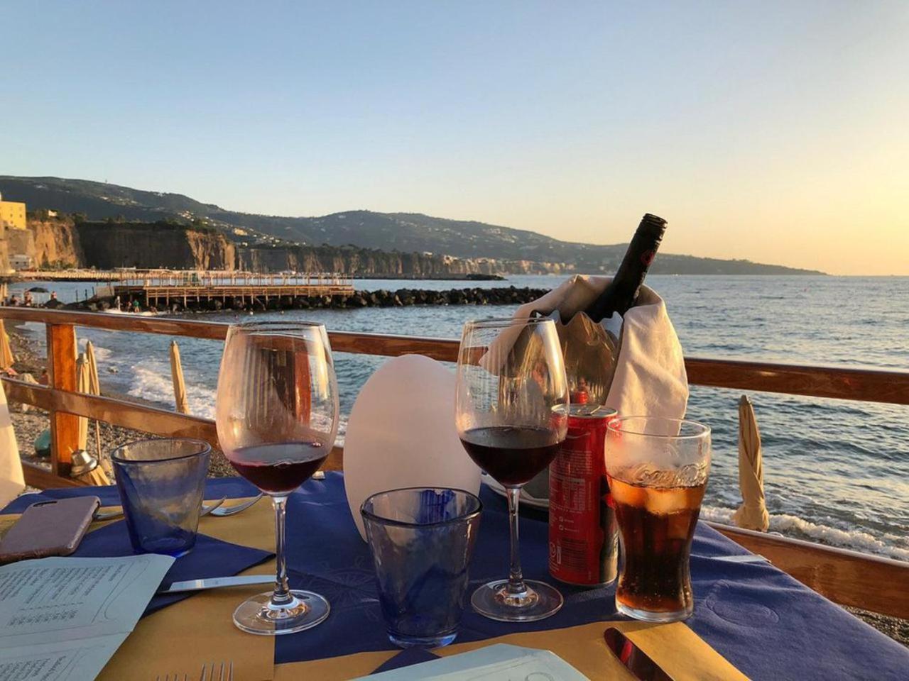 Residenza Mare Di Sotto Sorrento Villa Meta Luaran gambar